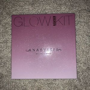 Anastasia Glow Kit